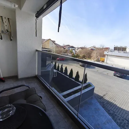 Apartament Axi - *